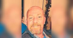 Robin Sowers's Instagram, Twitter & Facebook