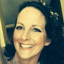 Deanna Clements's Instagram, Twitter & Facebook