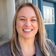 Missy Fuller's Instagram, Twitter & Facebook