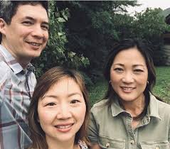 Cellist Tom Kraines will join violinist Juliette Kang and violist Anna Marie  Ahn Petersen for 2 String Trio concerts