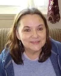 Loretta Jolicoeur's Instagram, Twitter & Facebook