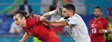 Смотреть футбол онлайн благодаря интернету появилась возможность смотреть футбол онлайн, что не может не радовать поклонников этой вечной и самой популярной игры. Bfi3ucclj Vydm