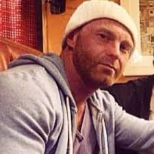 Sean Ashford (@Seanashford)