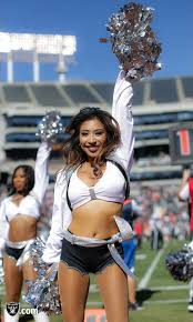 Pin By Noah On Loyal Women Raiderettes Raiders Cheerleaders Hot Cheerleaders Nfl Cheerleaders