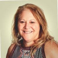 Nancy Noonan's Instagram, Twitter & Facebook