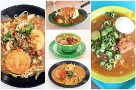 Mie kuah, literally noodle soup, or also known as mie rebus/mi rebus (indonesian spelling) or mee rebus (malaysian and singaporean spelling), literally boiled noodles, is an indonesian noodle soup dish, and popular in maritime southeast asia countries such as malaysia, and singapore. 10 Must Try Mee Rebus In Singapore From Yunos N Family Inspirasi Rahim Muslim Food To Afandi Hawa Family Mee Rebus Danielfooddiary Com
