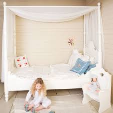 Diy himmelbett variante 3 6. Opsetims Bett Tims Medaillon 90 X 200 Mit Betthimmel In Weiss Himmelbett Nostalgie Im Kinderzimmer Kinder Zimmer