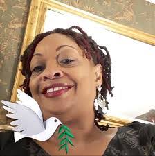 Leslie Geter's Instagram, Twitter & Facebook