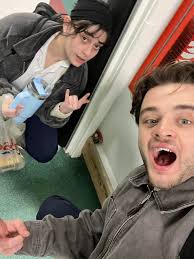 Found in mount vernon hospital but can not Find Watford rocks so Post here  thanks and will re hide at weekend