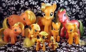 Buy my little pony with vintage playsets character toys and get the best deals at the lowest prices on ebay! Toys My Little Pony Friendship Is Magic Wiki Fandom