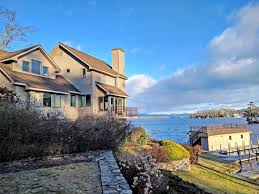 61 Brayton Lane Queensbury Ny Property Listing From Davies Davies Lake George Waterfront Property Water Views