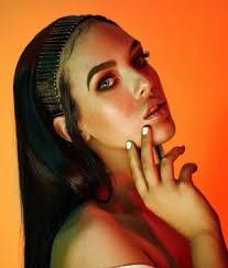 Who is Skylar Davies dating? Skylar Davies boyfriend, husband