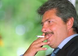 Dosarul lui sorin ovidiu vintu se afla in faza de camera preliminara. Sorin Ovidiu Vintu Traseul Gestionarului Din Roman Care S A Vrut StÄƒpanul Romaniei Evenimentul Zilei