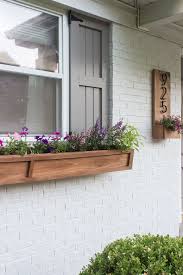 The dura cotta rectangular window box planter by bloem is rectangular in shape and allows excessive water to drain. 20 Best Diy Window Box Ideas How To Make A Window Box