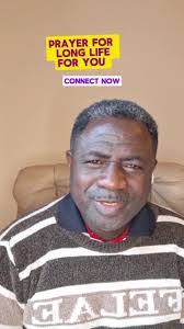 Kenneth Gatlin's Instagram, Twitter & Facebook