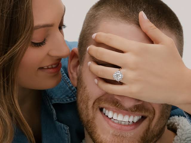 The Halo Diamond Ring - Clean Origin Blog