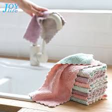 Lap yang mudah digunakan adalah lap yang bisa dilipat dan ukurannya pas di telapak tangan anda. Joylife Banting Harga Kain Lap Piring Kain Lap Tangan Kain Lap Bahan Coral Fleece Micro Fiber Shopee Indonesia