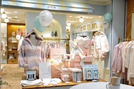 Pique 9 Baby Store Display Kids Store Baby Shop