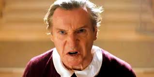 Già gân' Liam Neeson bất ngờ lột xác, không thể bựa hơn trong 'The Naked  Gun'