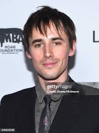 82 Emma Reeve Photos & High Res Pictures