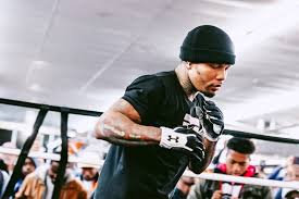 Gervonta davis weighs in at 129.8 while leo santa cruz weighs in at 129.5 as both leo santa cruz and tan. Gervonta Davis Embraces Live Crowd For Fight Has No Fear Of Covid 19 Boxing News
