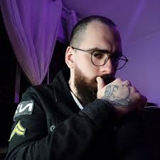 I have 1500 hours in this game. I fought