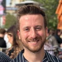 Jonathan Hollenbeck's Instagram, Twitter & Facebook