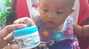 Moms bisa memiliki produk ini yang dibanderol dari harga rp10.000 untuk ukuran 100ml. Review Cussons Baby Cream Mild And Gentle