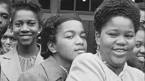 Leona Ford's Instagram, Twitter & Facebook