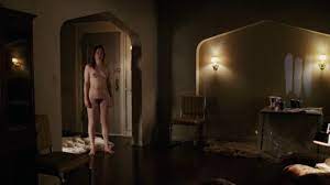 Nude video celebs » Mary-Louise Parker nude - Angels in America s01e05  (2003)