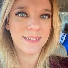 Sonya Hartley's Instagram, Twitter & Facebook