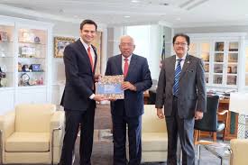 As the education minister from 2015 to 2018, the educational topics around that time included the debate of allowing students to bring smartphones and electronic gadgets to school. H E Mr Olexander Nechytaylo Ambassador Of Ukraine To Malaysia Paid A Courtesy Call On The Chairman Of Malaysian National Commission For Unesco Minister Of Education Dato Seri Mahdzir Khalid Embassy Of