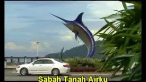 Marilah bersama serta maju jaya, merdeka sepanjang masa, bersatu segala bangsa sentosa, sabah negeri merdeka. Chords For Negaraku Dan Sabah Tanah Airku Dengan Lirik