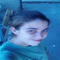 Heather Hambleton's Instagram, Twitter & Facebook