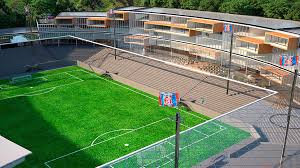 September 1931 vor 8.000 zuschauern mit einem freundschaftsspiel des vfr gegen schalke 04. Wuppertal Stadion Am Zoo Bekommt Sonnenstrom