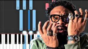 Of all these easy pop songs to play on piano, you'll want to sing along to this the most. 25 Easy Piano Songs That Sound Complicated But Aren T Solfeg Io