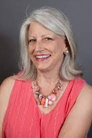 Peggy Wirth's Instagram, Twitter & Facebook