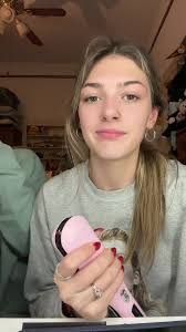 Bethany Reyes's Instagram, Twitter & Facebook