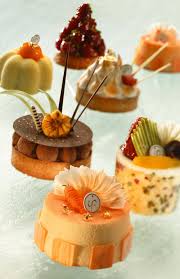 The 8 Best Las Vegas Hotels For Couples In 2021 Desserts Fancy Desserts French Desserts