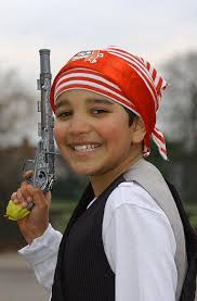 Belvedere balloons fill the sky to mark charity readathon