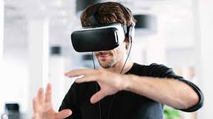 My students left the building, but the second part of my day was just beginning. Virtual Reality Training For Managers In A Post Covid 19 Workplace