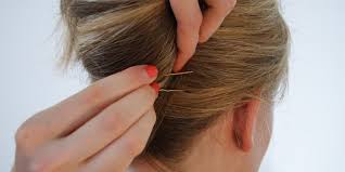 Die schönsten schritt für schritt anleitungen haben wir hier für sie. Banane Frisur Anleitung Fur Den Klassiker Desired De