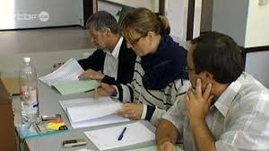 Et assistez le président d'un bureau de vote pour les élections européennes, le 26 mai prochain. 300 Euros D Amende Pour 10 Minutes De Retard Au Bureau De Vote