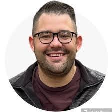 Craig Petrovich's Instagram, Twitter & Facebook