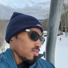 Michael Sledge (@MJSledge1)