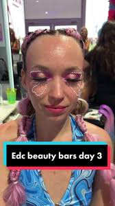 Beauty Bar Y Barber Shop Edc