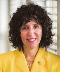 Alissa Dover's Instagram, Twitter & Facebook