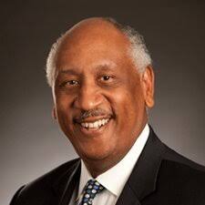 Five prominent leaders named chairs