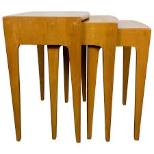 Depression to '50s (schiffer book for collectors) by donna s baker editor paperback $29.95. Heywood Wakefield Solid Birch Mid Century Modern Nesting Tables For Sale At 1stdibs