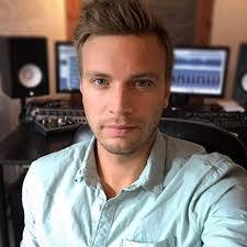 Mark Pledger's Instagram, Twitter & Facebook